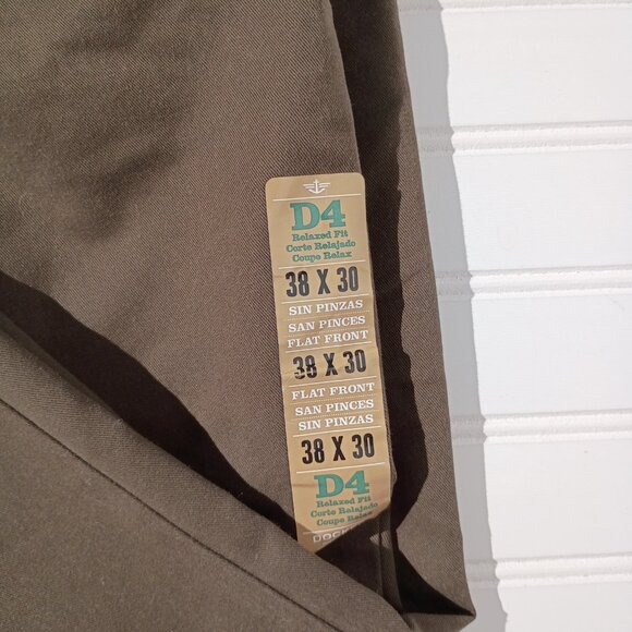 DOCKERS Khaki Pants Mens 38 x 30 Brown D4 Relaxed Fit Flat Front Slacks NWT - Picture 7 of 16